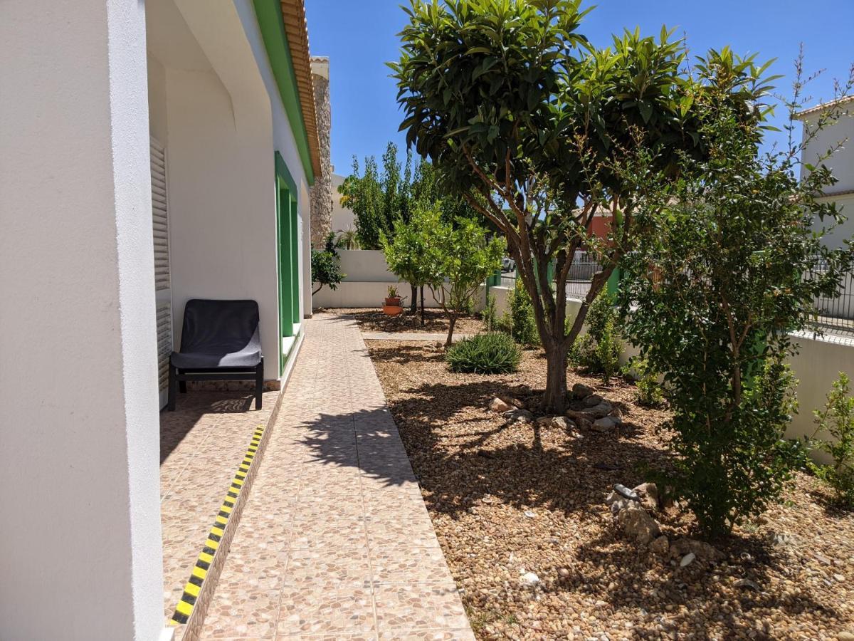 Dolphin House Hostel Faro Exterior photo